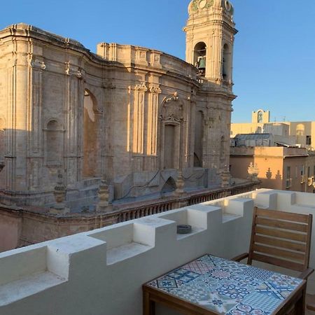 Central Cathedral Penthouse Apartment ตราปานี ภายนอก รูปภาพ